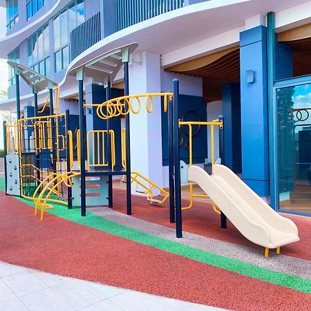 Netflix Two Bedroom Troika Kota Bharu Homestay 118 Екстериор снимка
