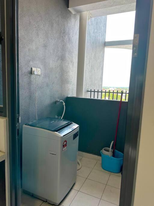 Netflix Two Bedroom Troika Kota Bharu Homestay 118 Екстериор снимка